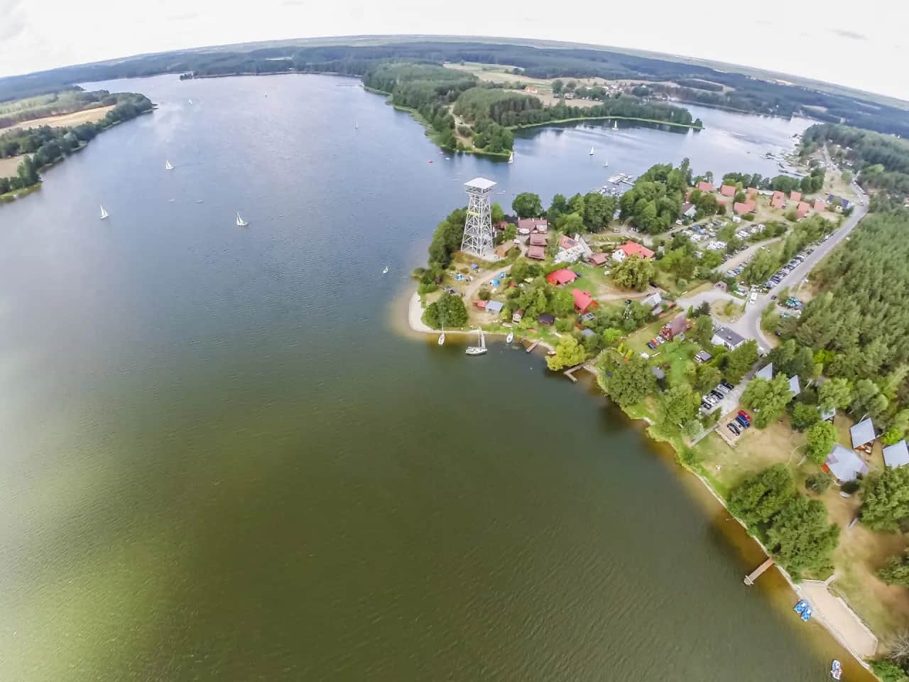 Wdzydze Tucholskie atrakcje - najlepsze miejsca i aktywności na urlop