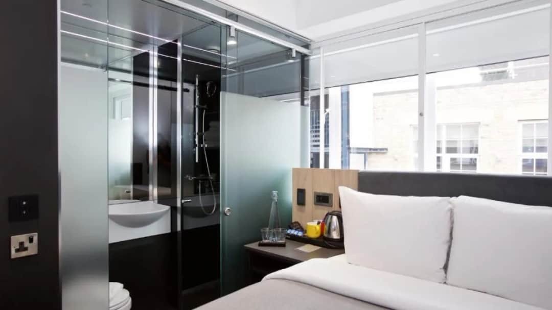 Jak znaleźć tani nocleg w Londynie i uniknąć wysokich kosztów